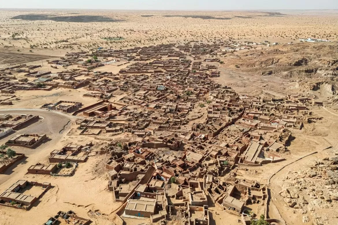 Báo động công tác bảo tồn di sản bản thảo trước đe dọa sa mạc hóa ở Oualata, Mauritanie Báo động công tác bảo tồn di sản bản thảo trước đe dọa sa mạc hóa ở Oualata, Mauritanie