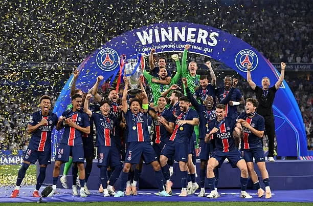 CHÙM ẢNH: Lần đầu tiên trong lịch sử vô địch Champions League của PSG CHÙM ẢNH: Lần đầu tiên trong lịch sử vô địch Champions League của PSG