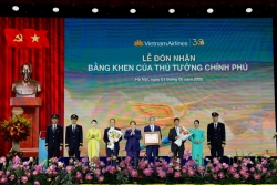 Vietnam Airlines vinh dự đón nhận Bằng khen Thủ tướng Chính phủ nhân dịp 30 năm thành lập