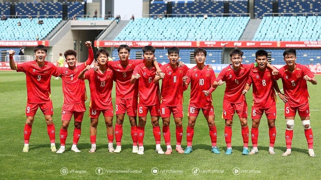 U16 Việt Nam hạ Saudi Arabia nhờ siêu phẩm sút phạt