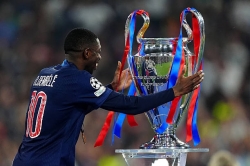 Được UEFA vinh danh, Dembele sáng cửa giành Qủa bóng vàng