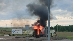 Không báo cho Mỹ, Ukraine tuyên bố tấn công hàng loạt căn cứ không quân Nga