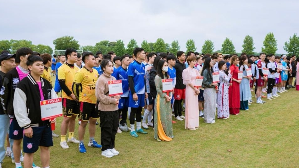 Giải bóng đá người Việt tại Nhật Bản hướng về miền Trung