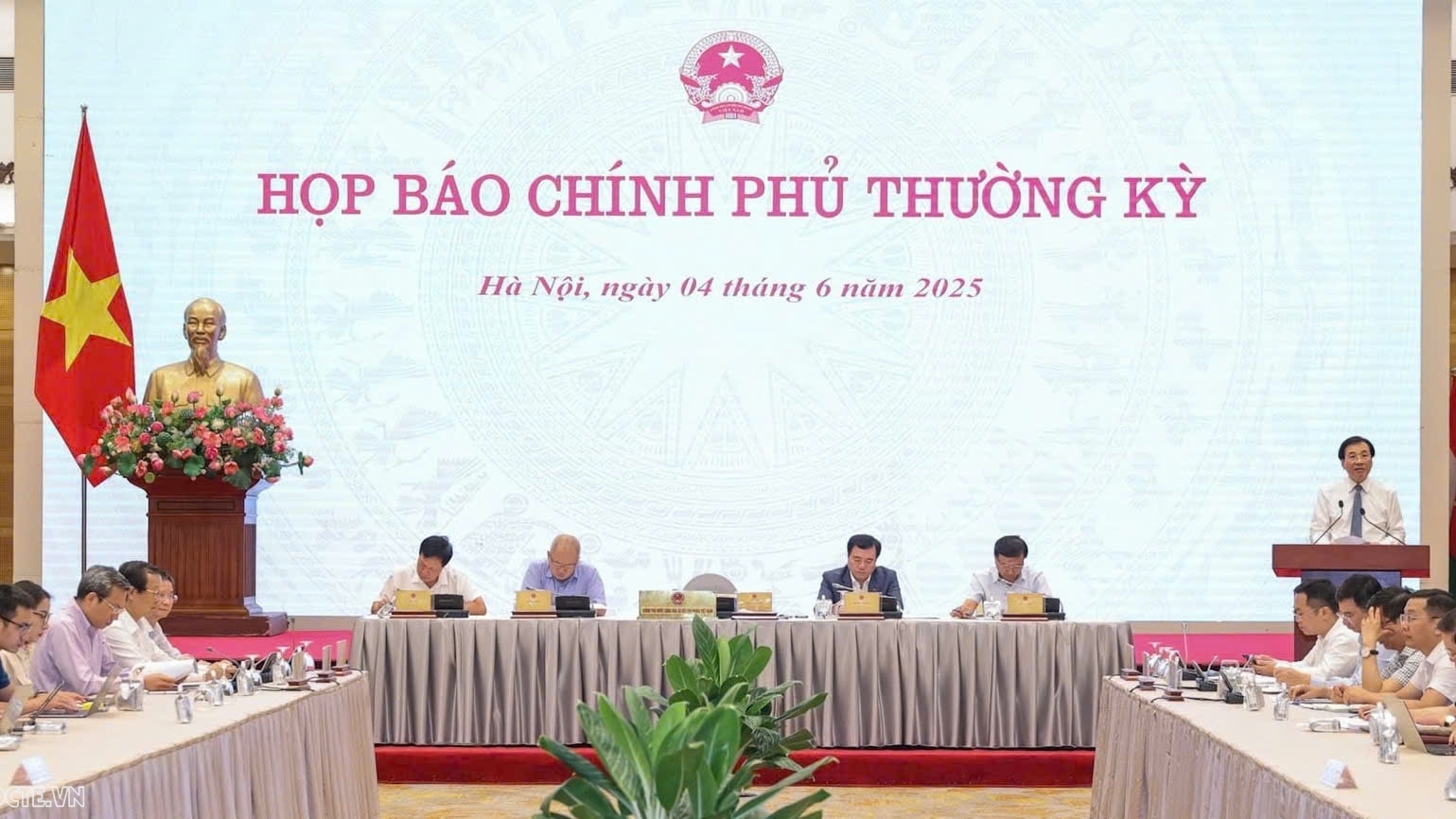 Tập trung thực hiện các giải pháp ứng phó với chính sách thuế quan của các nước, nhất là Mỹ