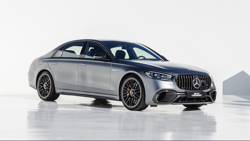 Cập nhật bảng giá xe hãng Mercedes mới nhất tháng 6/2025