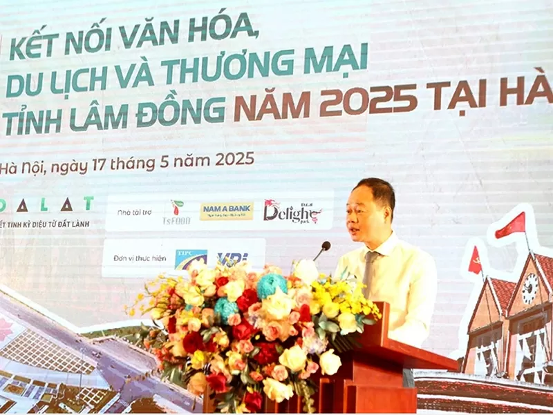 Chủ tịch UBND tỉnh Lâm Đồng Trần Hồng Thái phát biểu tại Diễn đàn