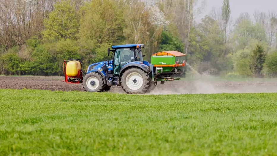 Không chỉ dầu mỏ và khí đốt, EU đang nỗ lực 'xóa sổ' một mặt hàng có doanh thu khủng của Nga