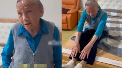 Trung Quốc: Cụ bà 92 tuổi tập gập bụng và chống đẩy hằng ngày