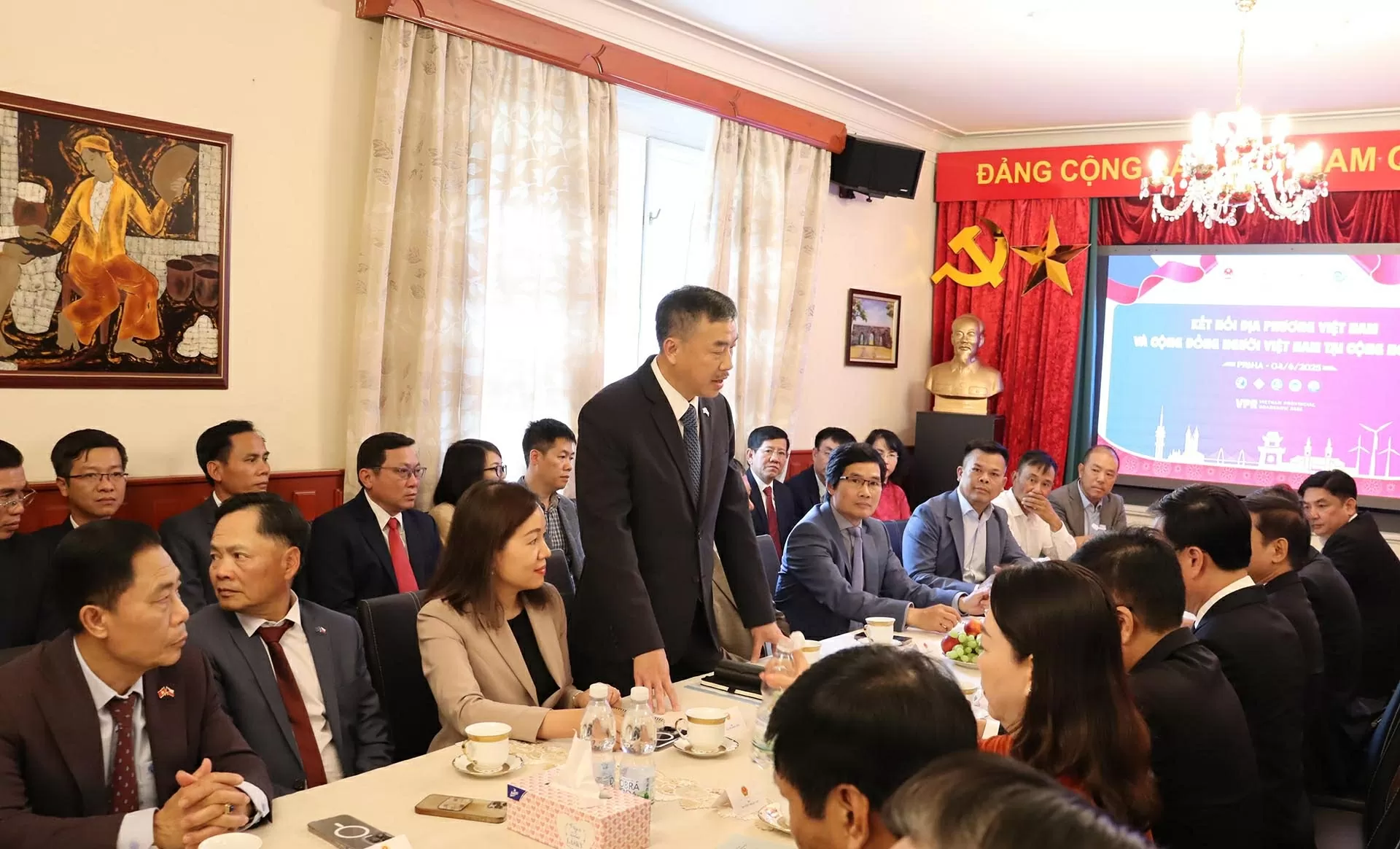 Mở rộng kết nối hợp tác giữa các địa phương Việt Nam và Czech Mở rộng kết nối hợp tác giữa các địa phương Việt Nam và Czech