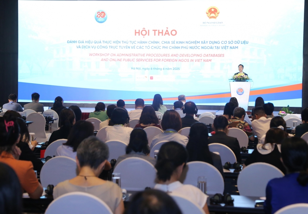 Bộ Ngoại giao ưu tiên đẩy mạnh cải cách thủ tục hành chính, đồng hành cùng các tổ chức phi chính phủ nước ngoài vì phát triển bền vững