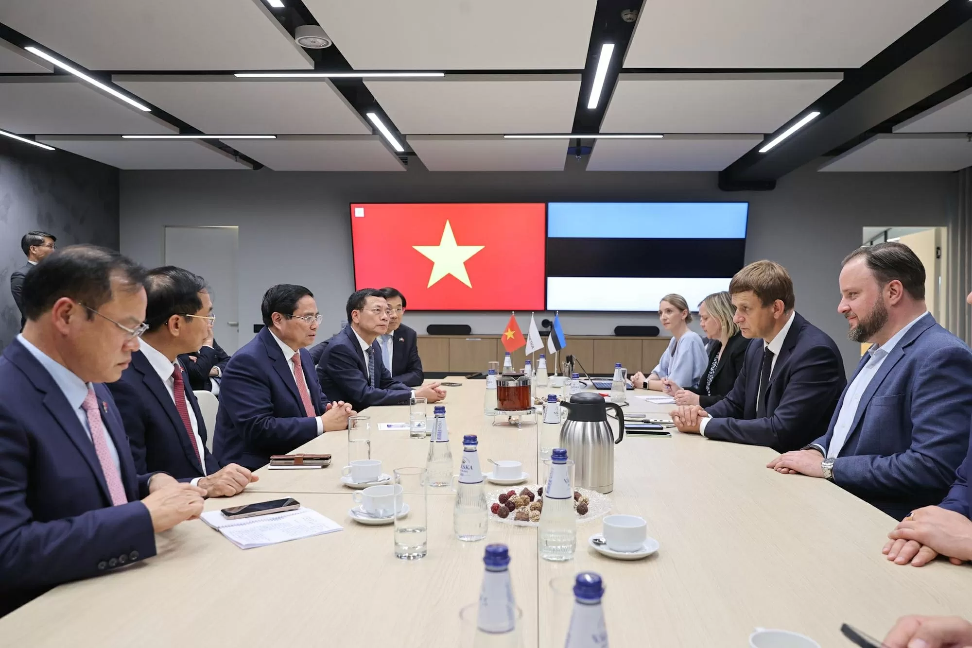 Những hình ảnh của Thủ tướng Phạm Minh Chính và Phu nhân tại Estonia Những hình ảnh của Thủ tướng Phạm Minh Chính và Phu nhân tại Estonia