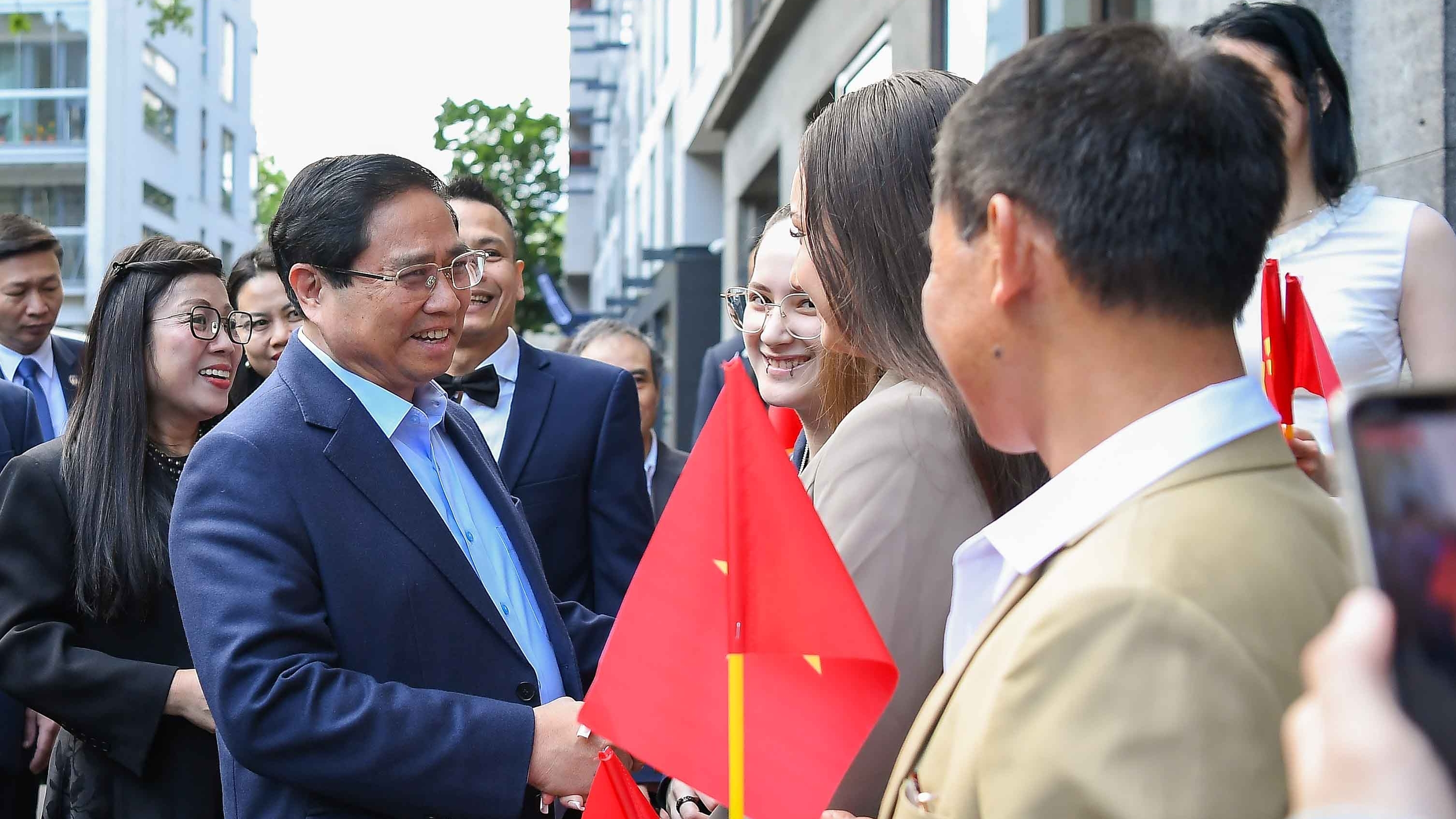 Thủ tướng thăm gia đình kiều bào kinh doanh ẩm thực Việt Nam tại Estonia