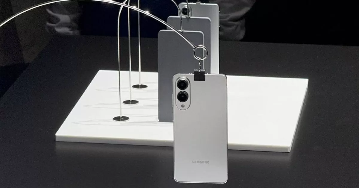 Galaxy S25 Edge và bí quyết giúp Samsung vượt qua giới hạn pin Galaxy S25 Edge và bí quyết giúp Samsung vượt qua giới hạn pin