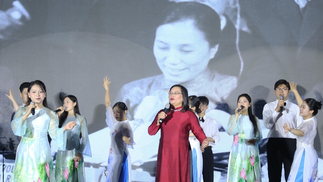 Khai mạc Liên hoan nghệ thuật chào mừng kỷ niệm 80 năm thành lập ngành Ngoại giao