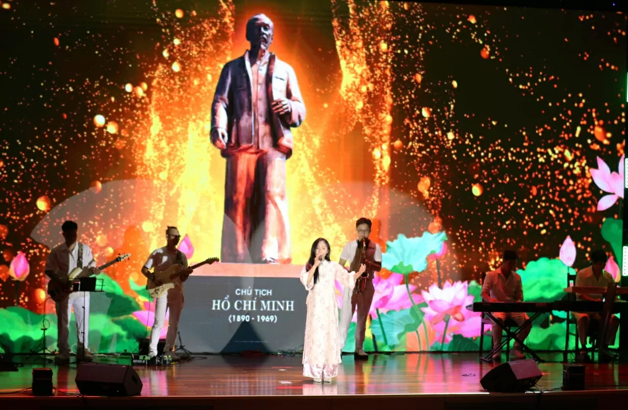 Khai mạc Liên hoan nghệ thuật chào mừng kỷ niệm 80 năm thành lập ngành Ngoại giao