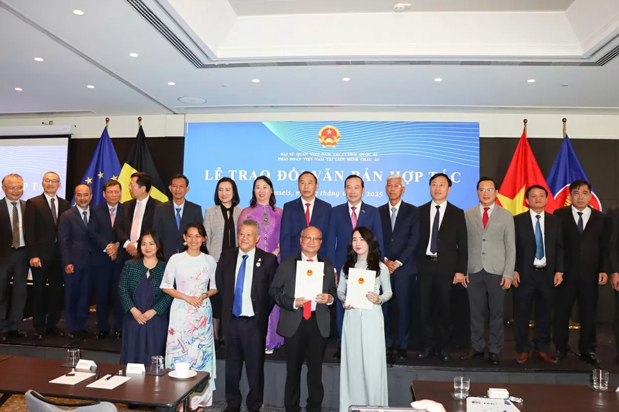 MB đồng hành cùng Đại sứ quán Việt Nam tại Bỉ và cộng đồng doanh nghiệp Việt tại EU MB đồng hành cùng Đại sứ quán Việt Nam tại Bỉ và cộng đồng doanh nghiệp Việt tại EU