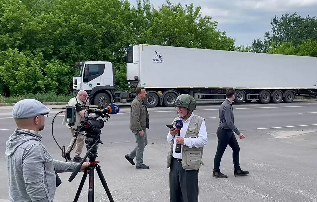 Mặc tranh cãi, Nga đưa hơn 1.200 thi thể binh sĩ Ukraine tới biên giới, Tổng thống Zelensky khẳng định một điều