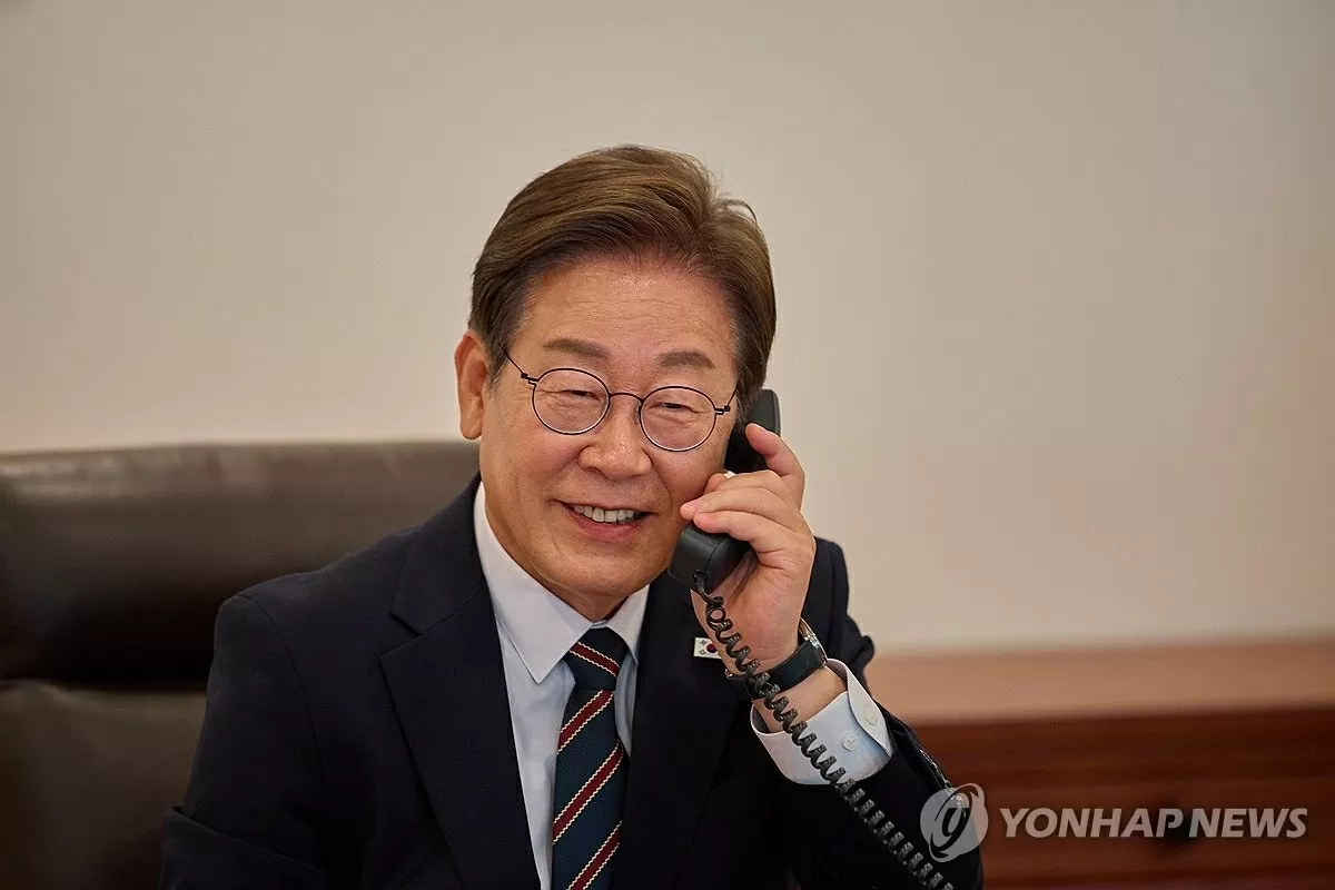 Cuộc điện đàm đầu tiên giữa tân Tổng thống Hàn Quốc và Thủ tướng Nhật Bản: Nhất trí xây dựng quan hệ ổn định