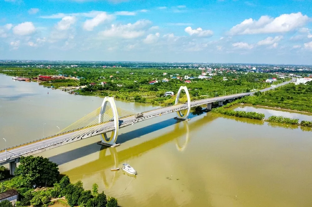 Cầu Quang Thanh kết nối huyện An Lão (Hải Phòng) và huyện Thanh Hà (Hải Dương). (Nguồn: Báo Đầu tư) Cầu Quang Thanh kết nối huyện An Lão (Hải Phòng) và huyện Thanh Hà (Hải Dương). (Nguồn: Báo Đầu tư)