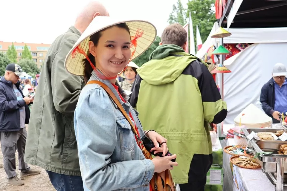 Hương vị Việt Nam níu chân thực khách tại Lễ hội văn hóa ẩm thực Prague 2025 Hương vị Việt Nam níu chân thực khách tại Lễ hội văn hóa ẩm thực Prague 2025