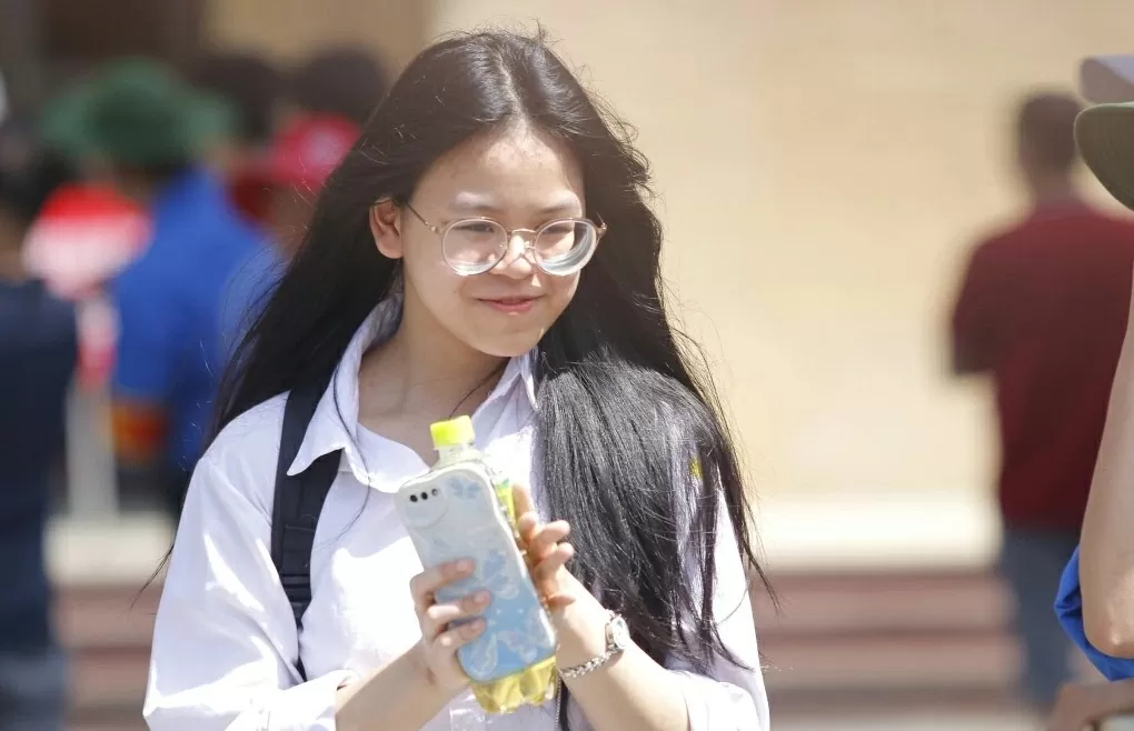 Điểm chuẩn vào lớp 10 Trường THPT Chuyên Khoa học Tự nhiên năm 2025 Điểm chuẩn vào lớp 10 Trường THPT Chuyên Khoa học Tự nhiên năm 2025