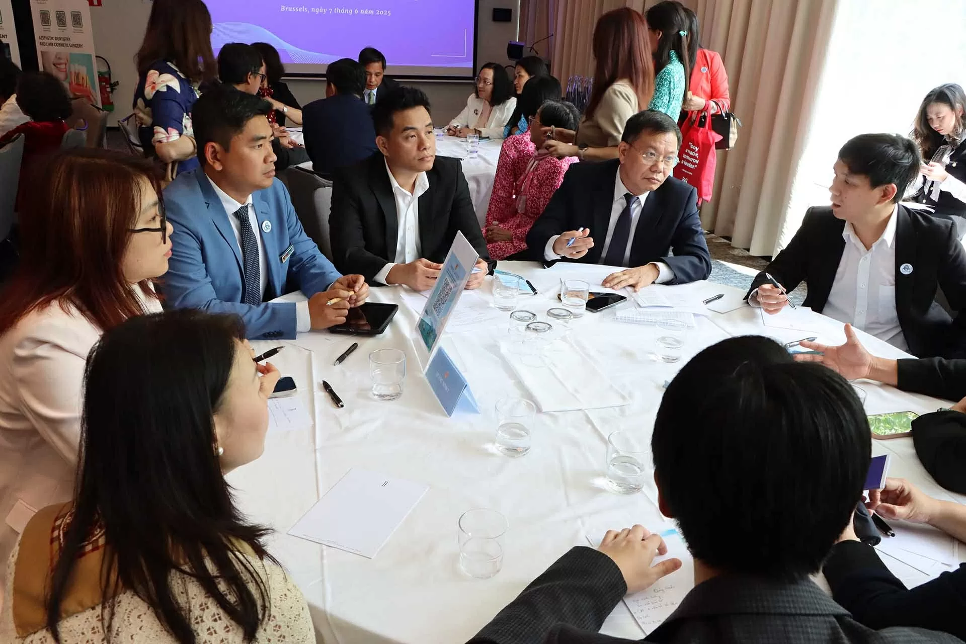 Phát huy nguồn lực cộng đồng người Việt ở châu Âu thúc đẩy quan hệ hợp tác Việt Nam EU