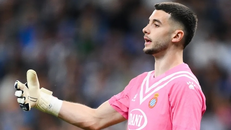 Barca trả lương gấp 20 lần cho thủ môn hay nhất La Liga