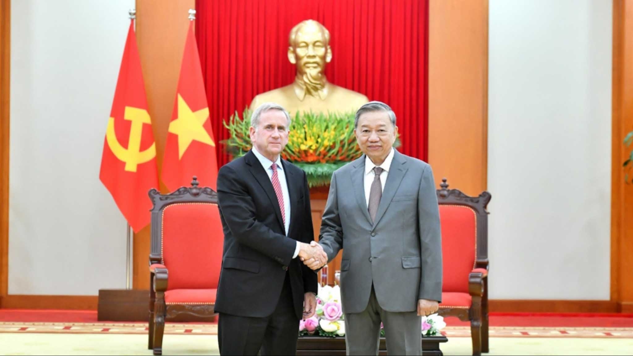 Tập đoàn Qualcomm sẵn sàng hợp tác xây dựng, phát triển hệ sinh thái bán dẫn và trí tuệ nhân tạo tại Việt Nam