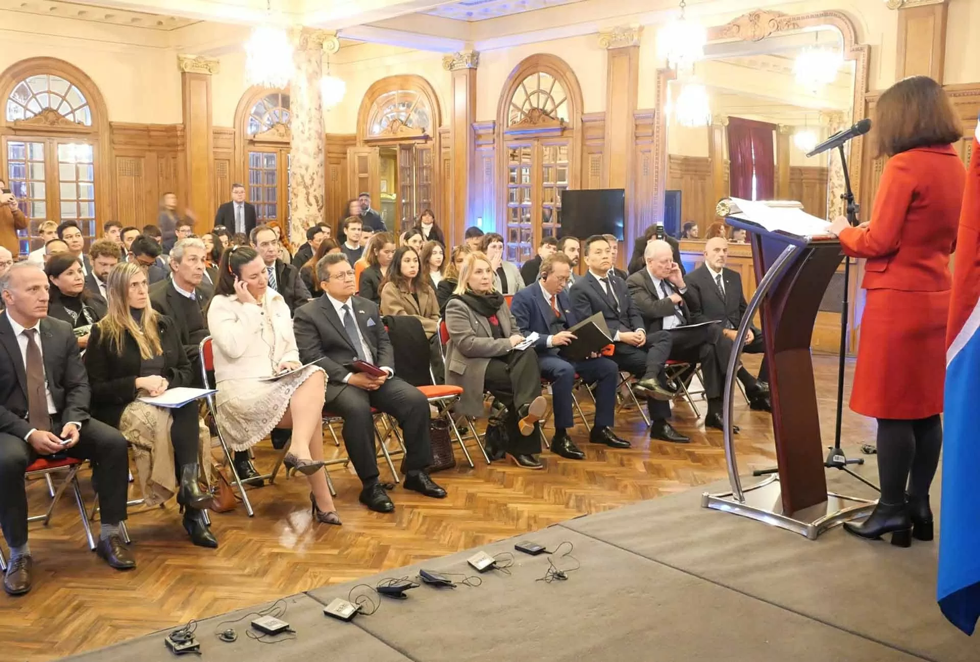 Việt Nam thúc đẩy hợp tác nghị viện ASEAN và Argentina Việt Nam thúc đẩy hợp tác nghị viện ASEAN và Argentina