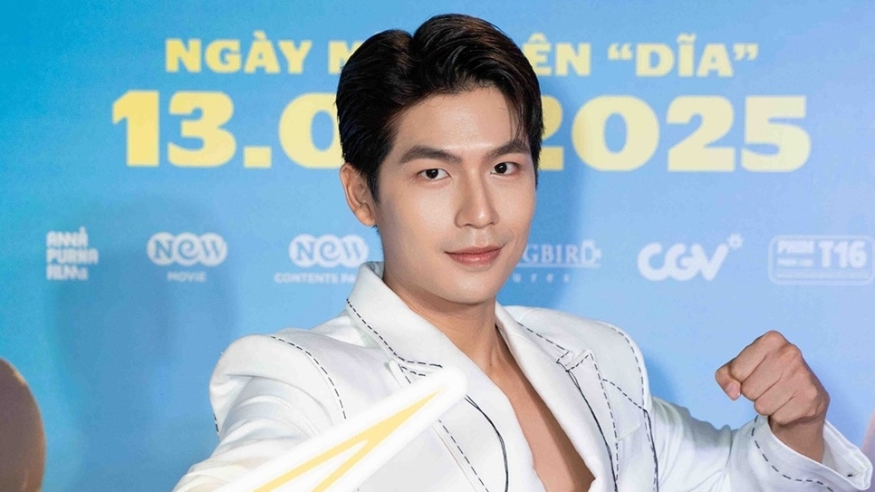 Nam diễn viên Quốc Anh lồng tiếng phim Hàn Quốc 'Bộ 5 siêu đẳng cấp'