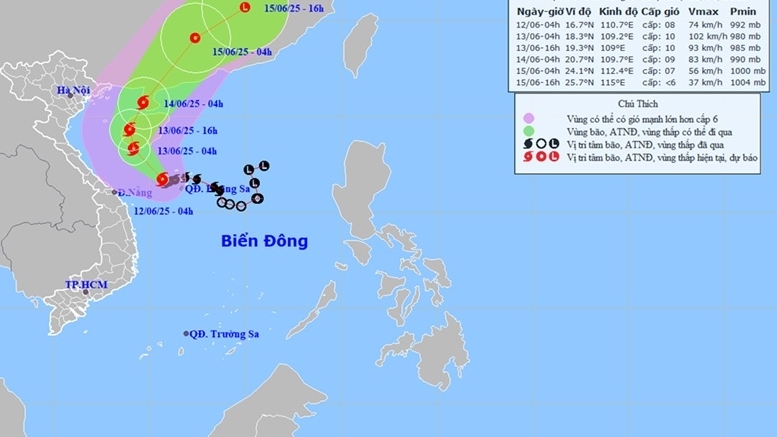 Dự báo bão số 1: Vùng biển ngoài khơi từ Quảng Trị đến Quảng Ngãi, gió tâm bão giật cấp 13, sóng cao 4-6m