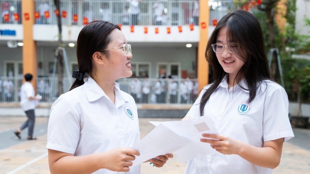 Một trường THPT chuyên ở Hà Nội lùi thời gian công bố điểm thi lớp 10