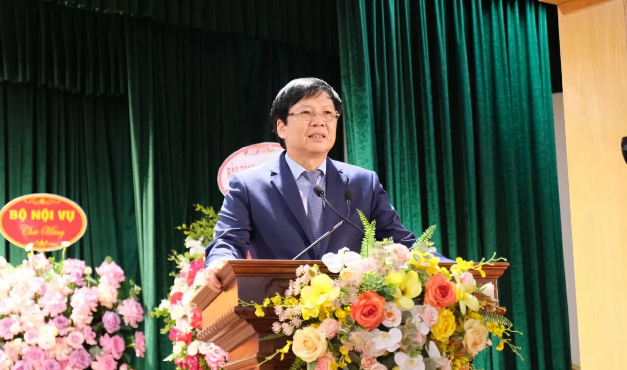 'Sự thật, Lẽ phải và Ngọn bút' - Nỗ trăn trở về nghề của một nhà báo có lương tri 'Sự thật, Lẽ phải và Ngọn bút' - Nỗ trăn trở về nghề của một nhà báo có lương tri