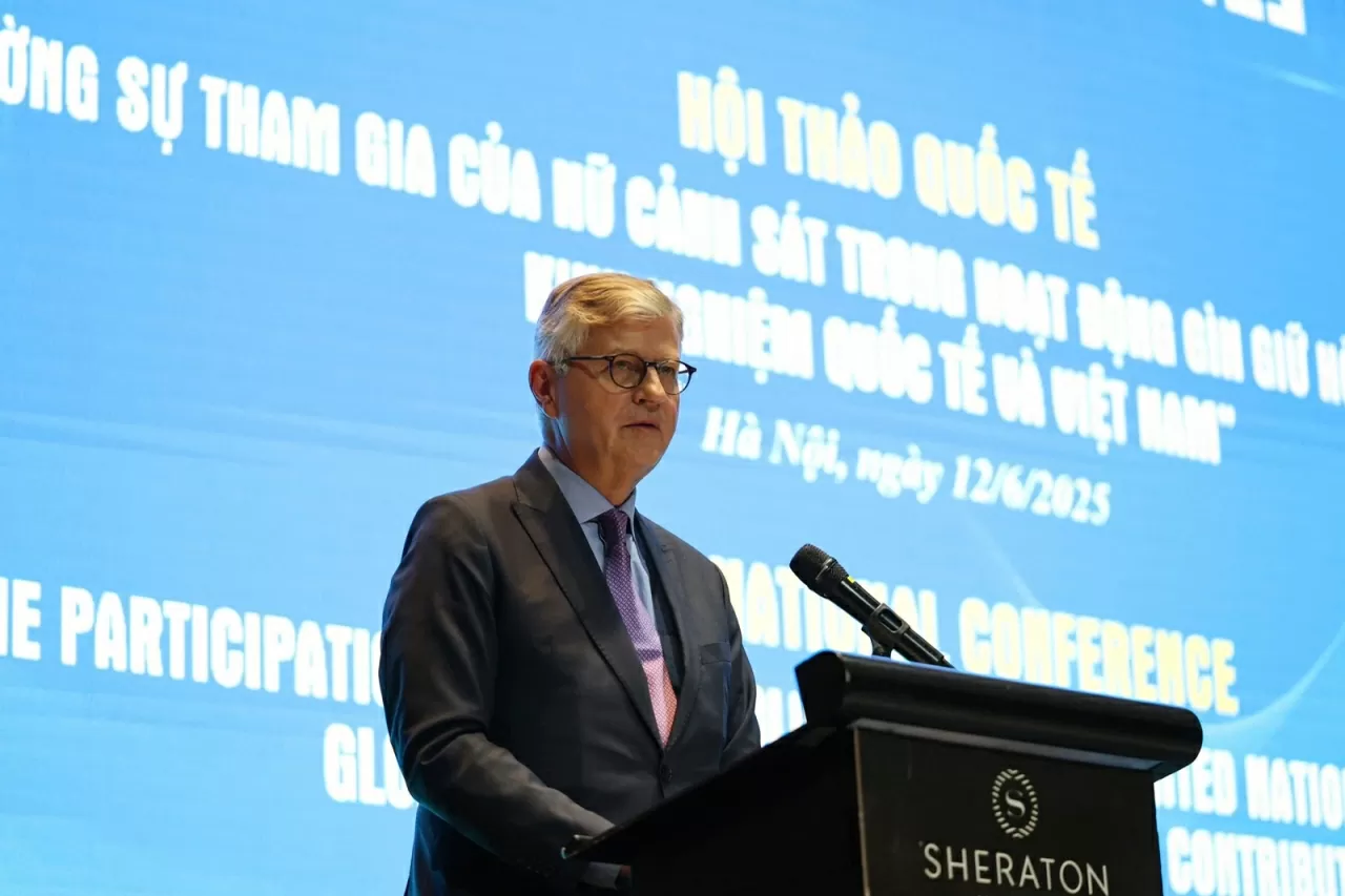 Nâng cao vai trò của nữ sĩ quan Công an nhân dân Việt Nam trong các hoạt động gìn giữ hòa bình quốc tế Nâng cao vai trò của nữ sĩ quan Công an nhân dân Việt Nam trong các hoạt động gìn giữ hòa bình quốc tế