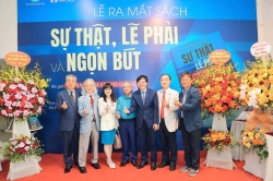 Nhà văn, nhà báo Hồ Quang Lợi ra mắt sách 'Sự thật, Lẽ phải và Ngọn bút' kỷ niệm 100 năm Báo chí Cách mạng Việt Nam