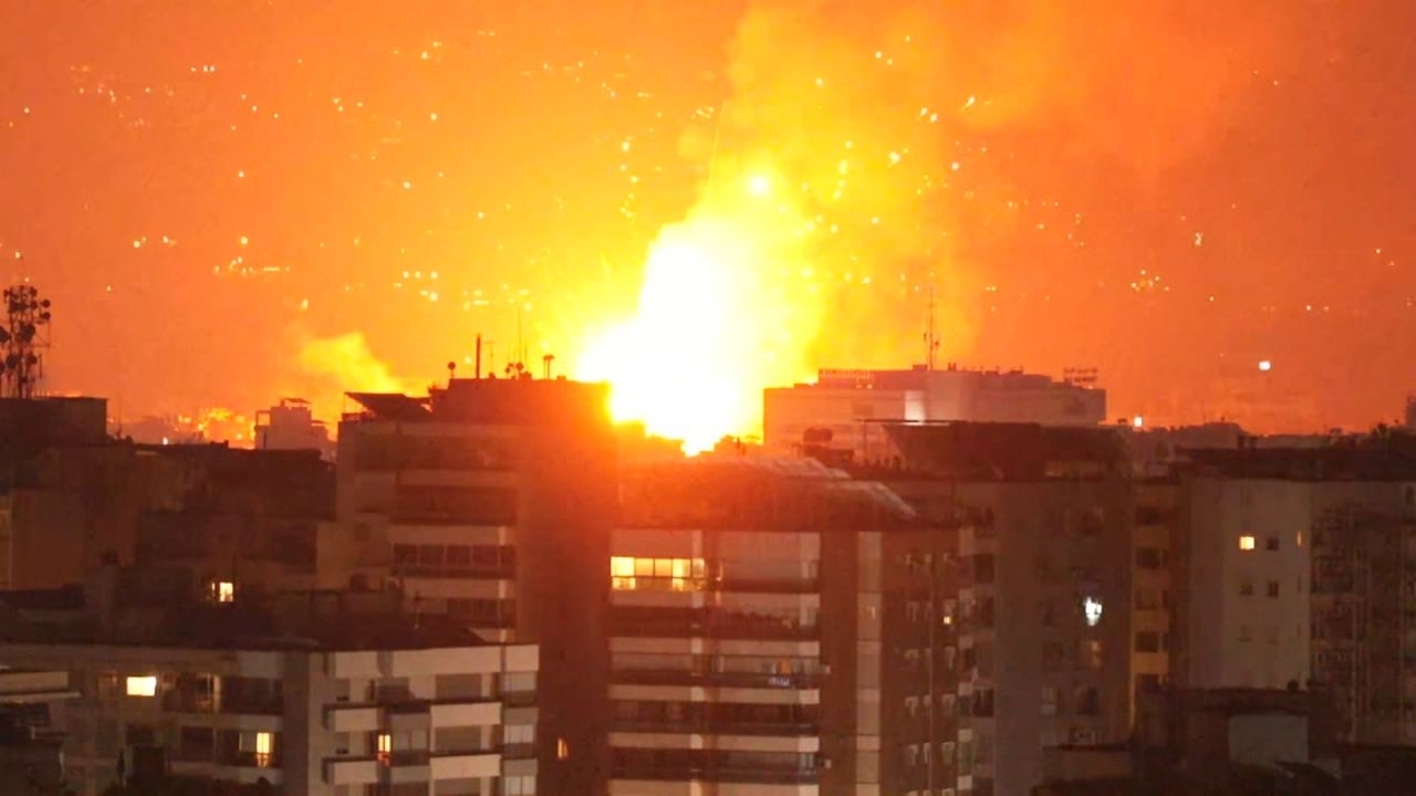 Xung đột Israel-Iran: Thị trường phản ứng tiêu cực, giá dầu thế giới 'thổi bùng' rủi ro