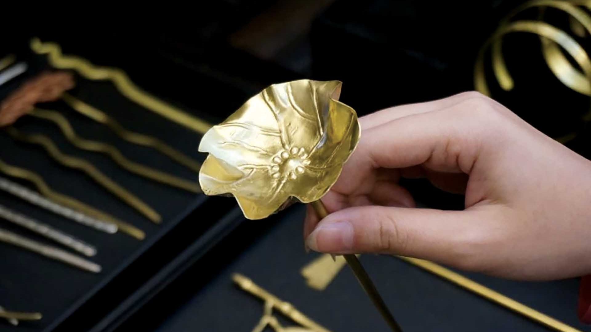 Nghe nghề xưa kể chuyện