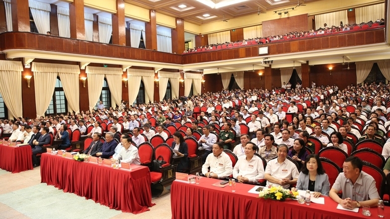 Hội nghị toàn quốc tập huấn về tổ chức và hoạt động của tổ chức Đảng, chính quyền, Mặt trận Tổ quốc, đoàn thể: 11.000 điểm cầu, 1,5 triệu đại biểu