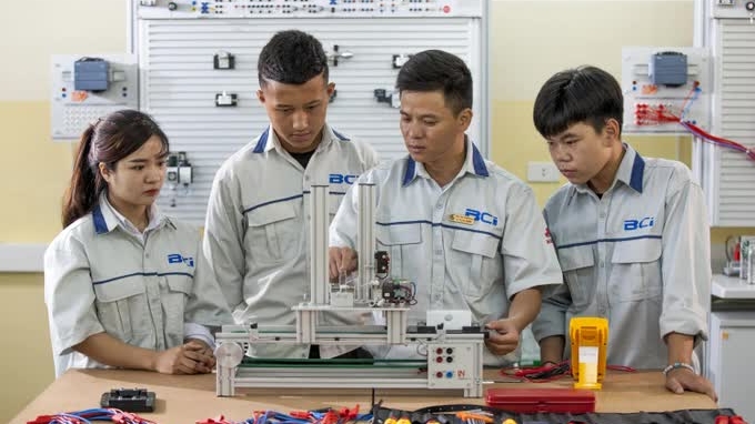 Bắc Ninh: Chú trọng phát triển nguồn nhân lực, hiện thực hóa mục tiêu trở thành trung tâm đổi mới công nghệ cao