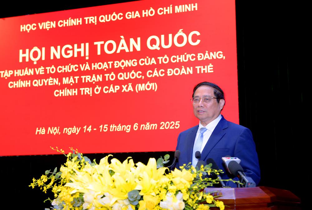 Bộ Ngoại giao tham gia Hội nghị tập huấn chuyên môn, nghiệp vụ về công tác tổ chức xây dựng Đảng và hệ thống chính trị ở cấp xã (mới) Bộ Ngoại giao tham gia Hội nghị tập huấn chuyên môn, nghiệp vụ về công tác tổ chức xây dựng Đảng và hệ thống chính trị ở cấp xã (mới)