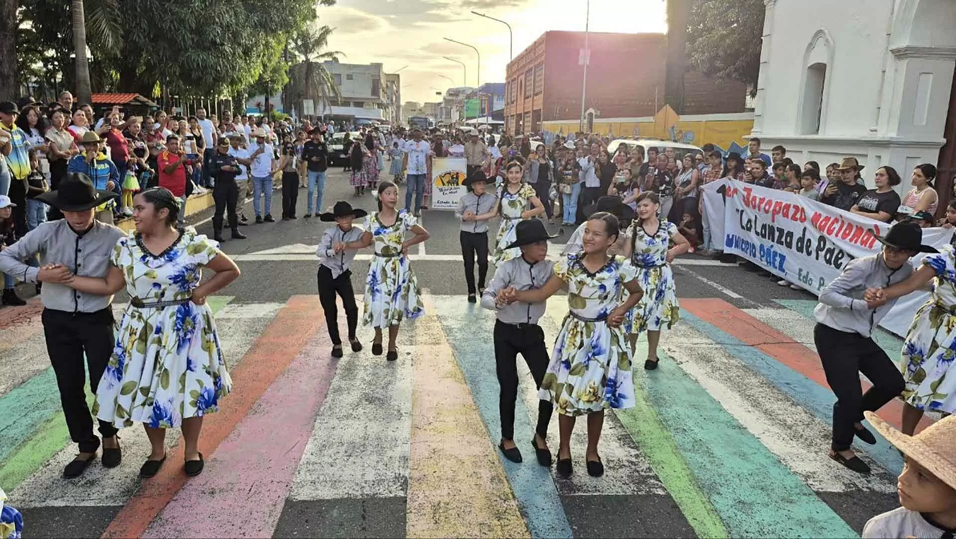 Thúc đẩy quan hệ hợp tác giữa các địa phương Việt Nam và Venezuela Thúc đẩy quan hệ hợp tác giữa các địa phương Việt Nam và Venezuela