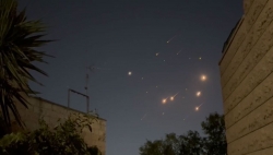 Xung đột Israel-Iran chiều 16/6: Tehran dội mưa tên lửa, Israel đáp trả bằng đòn đánh sở chỉ huy Quds, mặt trận ác liệt trên không gian mạng