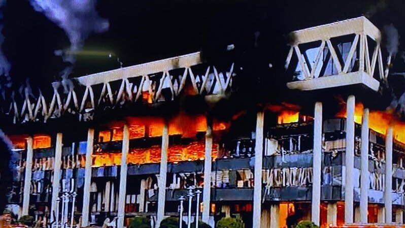 Xung đột Israel-Iran sáng 17/6: Tehran tuyên bố tự vệ, ra đòn 'quyết liệt và tương xứng', Israel nói về kế hoạch ám sát lãnh tụ tối cao Iran