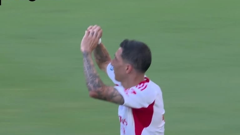 Di Maria ghi bàn trong trận 'mưa' thẻ đỏ tại Club World Cup 2025