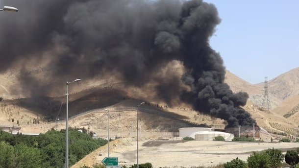 Tổng thống Trump rời Thượng đỉnh G7 sớm vì tình hình Trung Đông, Israel ra lệnh sơ tán ở thủ đô Tehran, cuộc chiến tiêu hao bắt đầu