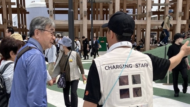 Nhật Bản: Ngăn ngừa say nắng cho người lao động, thử nghiệm quần áo tích hợp pin Mặt trời