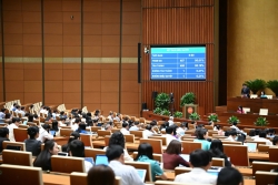 Quốc hội thông qua Luật Doanh nghiệp, có quy định mới liên quan đến công chức, viên chức