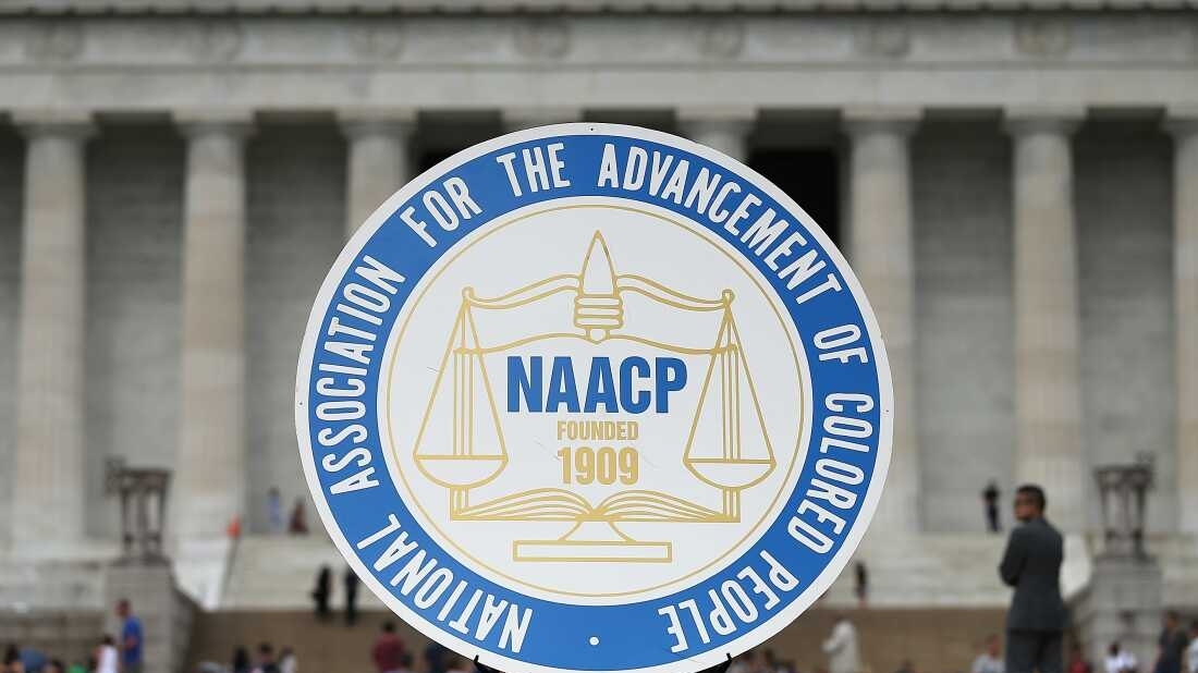 Ông Donald Trump phá vỡ lịch sử các đời tổng thống trong quan hệ với tổ chức của người da màu lớn nhất nước Mỹ