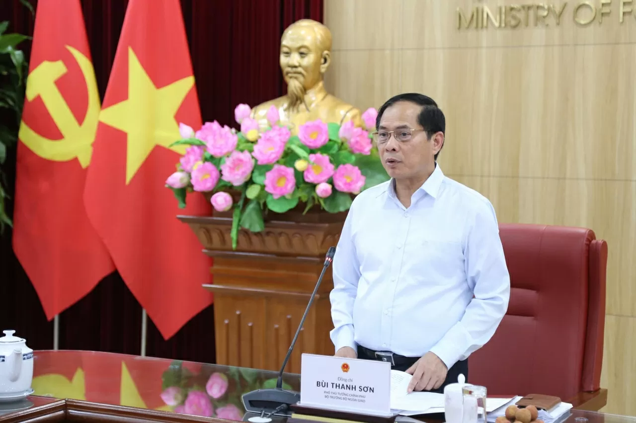 Đảng uỷ Bộ Ngoại giao tổ chức Hội nghị Ban Chấp hành Đảng bộ lần thứ ba Đảng uỷ Bộ Ngoại giao tổ chức Hội nghị Ban Chấp hành Đảng bộ lần thứ ba