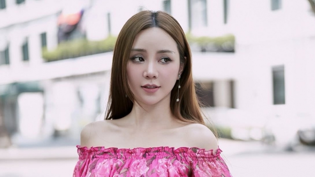 Diễn viên Quỳnh Kool 'hóa nàng thơ' trong bộ ảnh chào Hè